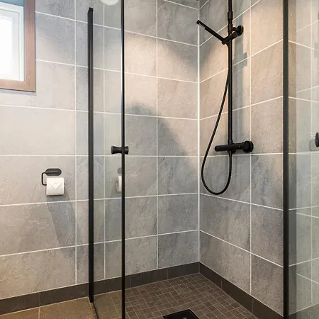 Moderne Pa Fjellsaetra Med Jacuzzi * Sykkylven