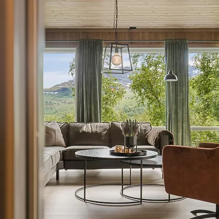 Moderne Pa Fjellsaetra Med Jacuzzi 度假居 *