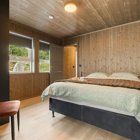 Moderne Pa Fjellsaetra Med Jacuzzi *
