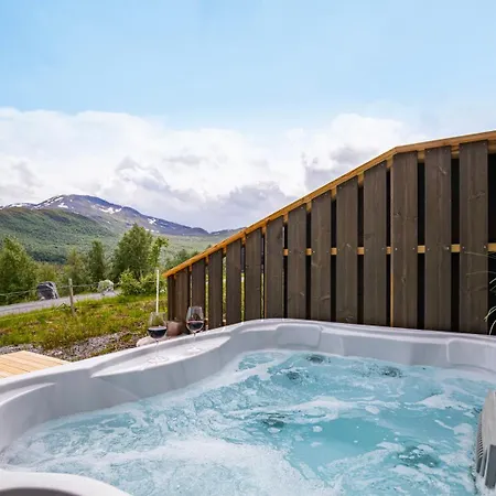 Nyaraló Moderne Pa Fjellsaetra Med Jacuzzi *