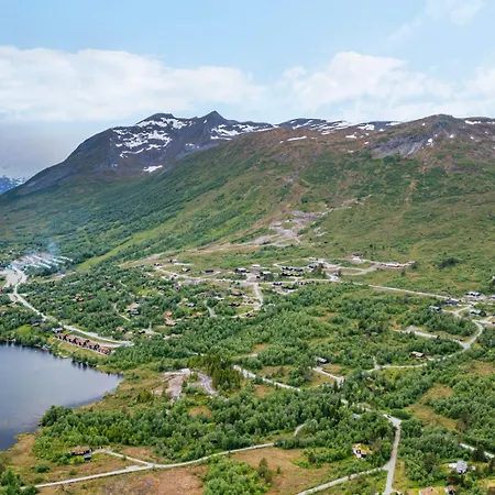 Moderne Pa Fjellsaetra Med Jacuzzi Nyaraló Sykkylven