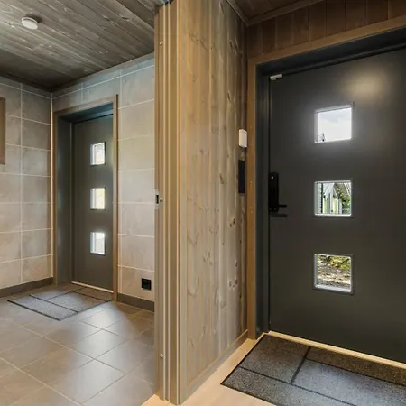 Moderne Pa Fjellsaetra Med Jacuzzi Nyaraló Sykkylven
